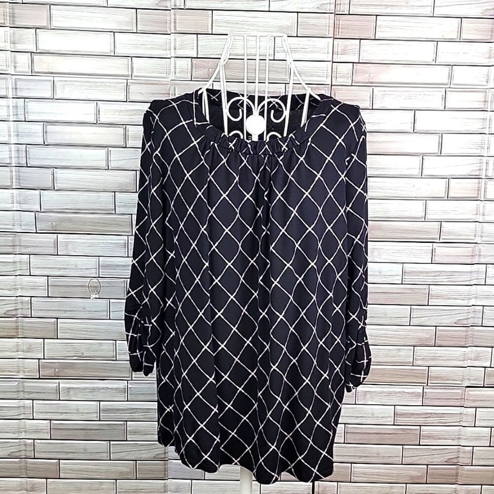 Croft and Barrow tunic style blouse Size M